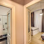 Downtownapartments - Cinque Terre New Liberty 라스페치아