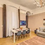 Downtownapartments - Cinque Terre New Liberty 아파트 *