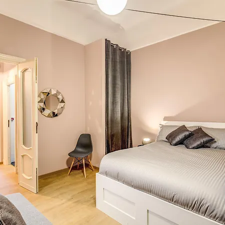 Downtown Srl - Cinque Terre New Liberty Apartament La Spezia