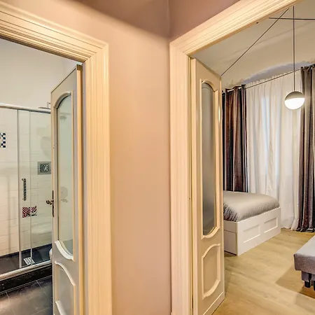 Apartment Downtown Srl - Cinque Terre New Liberty La Spezia