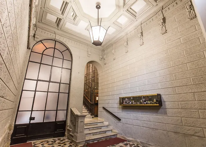 Downtown Srl - Cinque Terre New Liberty La Spezia