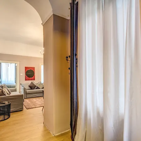 Downtown Srl - Cinque Terre New Liberty Апартаменты Специя