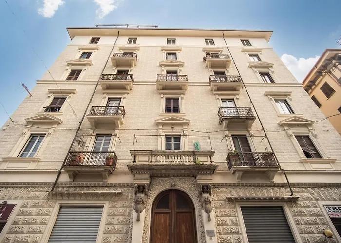 Downtown Srl - Cinque Terre New Liberty * La Spezia