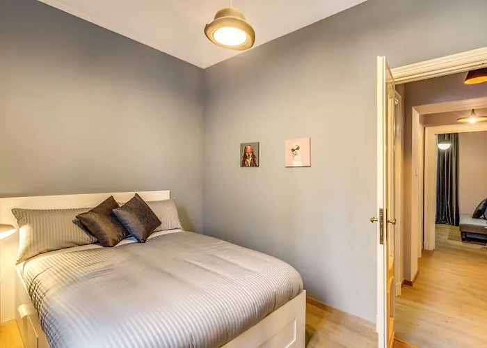 Downtown Srl - Cinque Terre New Liberty La Spezia