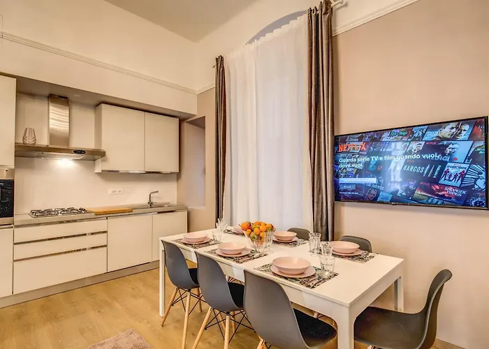 Downtown Srl - Cinque Terre New Liberty La Spezia